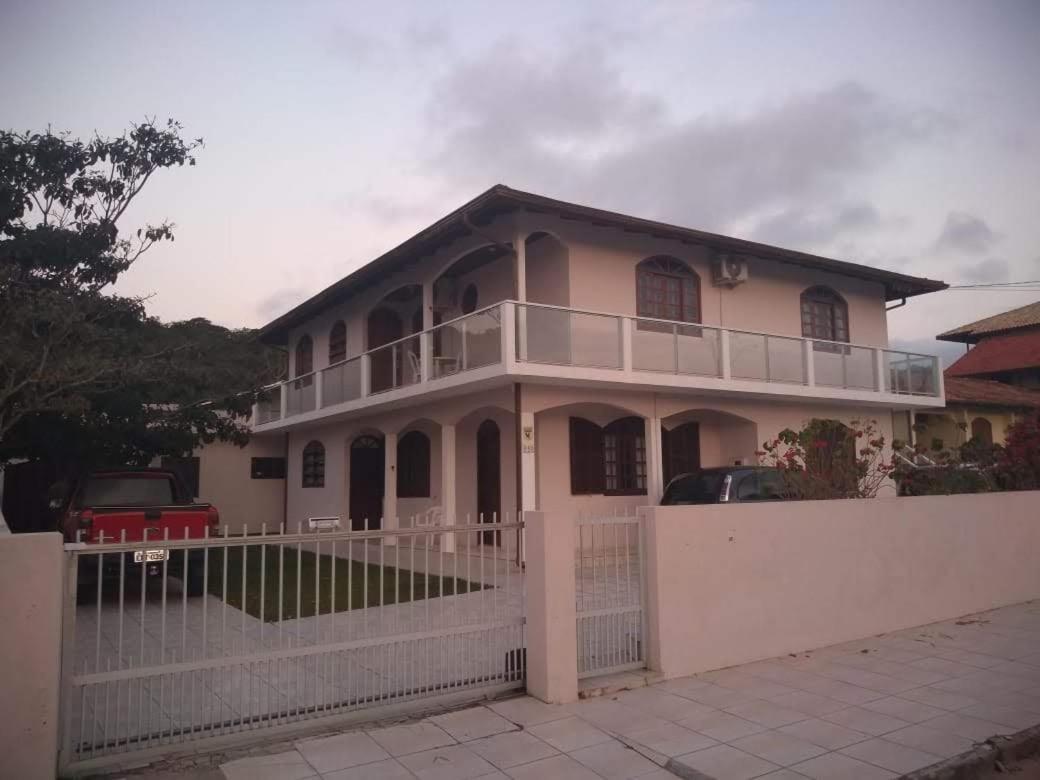 Apartamento De 2 Dormitorios Florianópolis Buitenkant foto