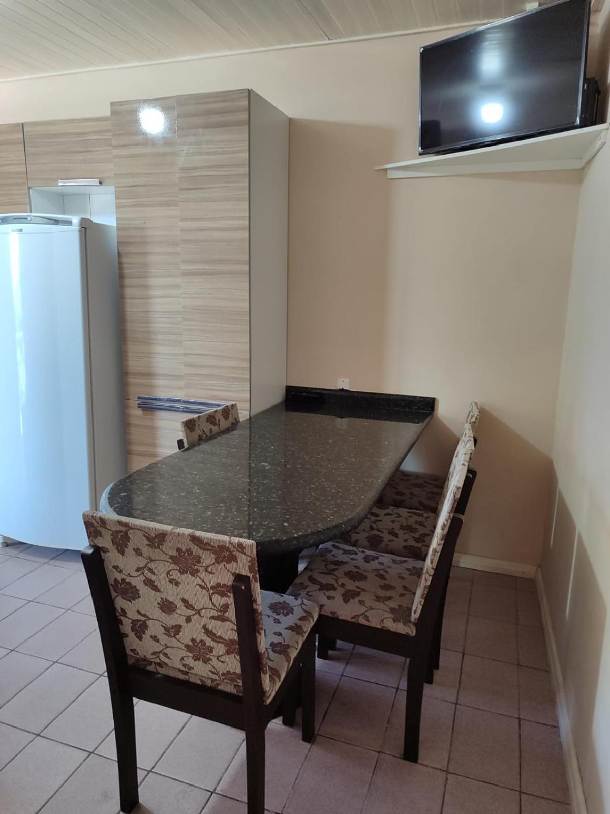Apartamento De 2 Dormitorios Florianópolis Buitenkant foto